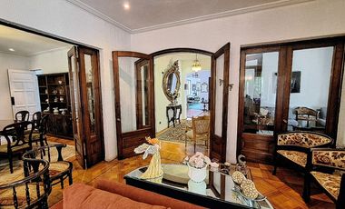 Se Arrienda Hermosa Casa con 1.200 m2 de Terreno en Ñuñoa