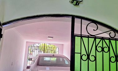 Se Arrienda Hermosa Casa con 1.200 m2 de Terreno en Ñuñoa