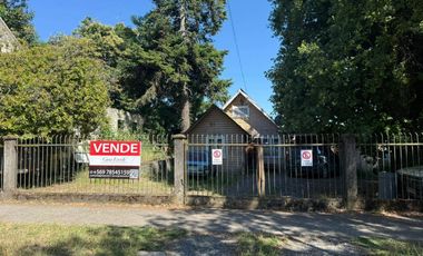 Sitio en venta de 2075m2 ubicado en Centro de Villarrica