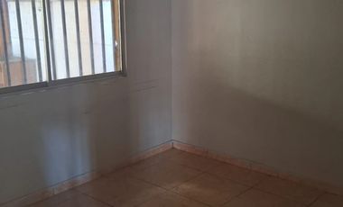 Casa en venta 3D/1B c/ estacionamiento en La Compañía