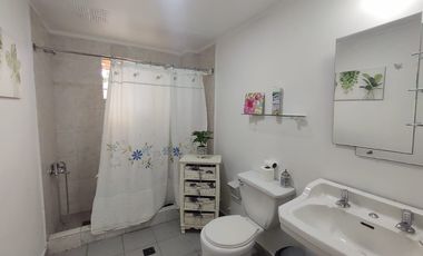 Casa con 10 dormitorios 4 baños c/ estacionamiento arriendo en Rancagua