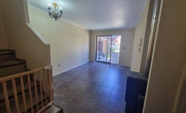 BONITA CASA EN CONDOMINIO PINARES, SAN PEDRO DE LA PAZ