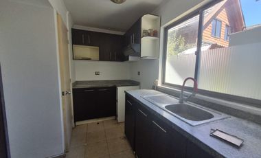 BONITA CASA EN CONDOMINIO PINARES, SAN PEDRO DE LA PAZ