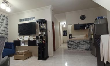 Casa Rentera en venta Los Sauces 6 Norte de Guayaquil  IngP