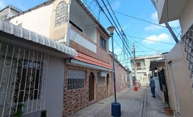 Casa Rentera en venta Los Sauces 6 Norte de Guayaquil  IngP
