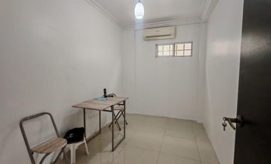 Casa en Alquiler, Urbanización el Condado Vicolinci, DiaM