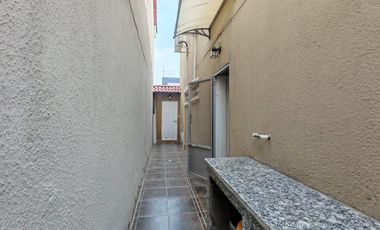 Casa en Alquiler, Urbanización el Condado Vicolinci, DiaM