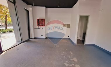 Local Comercial 7 - Metro H. De Magallanes