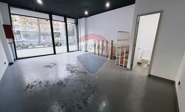 Local Comercial 3 - Metro H. De Magallanes