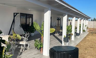 Casa de Lujo en Longaví: 260m², 4D, Terraza