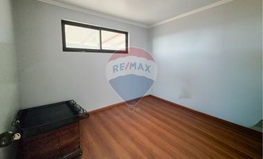 Casa de Lujo en Longaví: 260m², 4D, Terraza