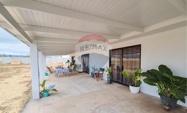 Casa de Lujo en Longaví: 260m², 4D, Terraza