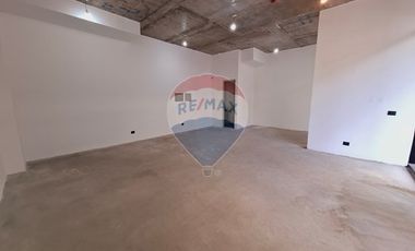 Local Comercial 8 - Metro H. De Magallanes