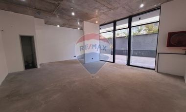 Local Comercial 8 - Metro H. De Magallanes