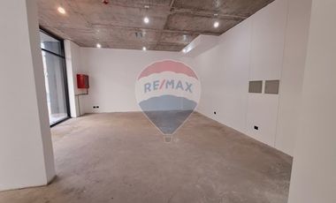 Local Comercial 8 - Metro H. De Magallanes