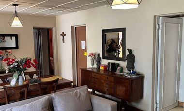 Venta Casa, gran terreno, uso mixto