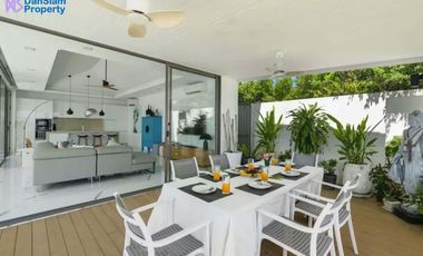 Absolute Samui Beachfront Villa at Bang Kao Beach