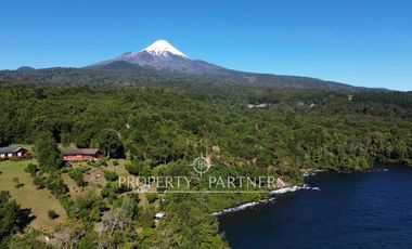 Extraordinaria casa frente al lago a pocos kilometros de Ensenada