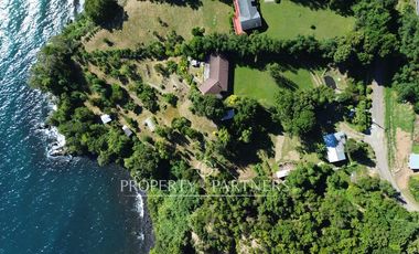 Extraordinaria casa frente al lago a pocos kilometros de Ensenada