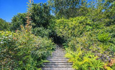 Extraordinaria casa frente al lago a pocos kilometros de Ensenada