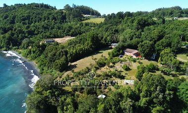Extraordinaria casa frente al lago a pocos kilometros de Ensenada