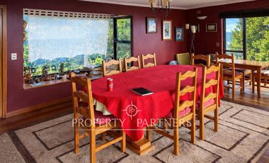 Extraordinaria casa frente al lago a pocos kilometros de Ensenada