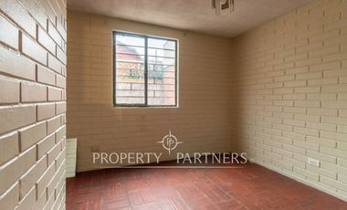 Acogedora casa, ubicada en pasaje, barrio antiguo residencial