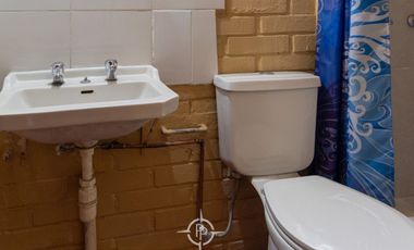 Acogedora casa, ubicada en pasaje, barrio antiguo residencial