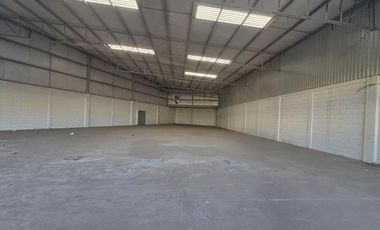 Local en Plaza Comercial en Renta, Las Gabrielas, Francisco I. Madero Coah.