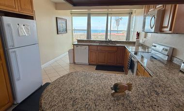 Edificio en Venta en Playas de Rosarito – 3 Departamentos a 100 metros del Mar