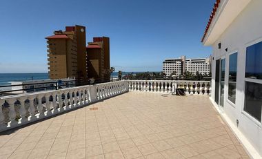 Edificio en Venta en Playas de Rosarito – 3 Departamentos a 100 metros del Mar