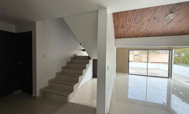 Casa en Venta en Colinas de Agua Caliente