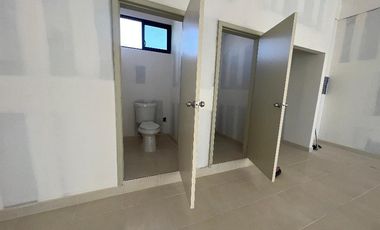 Local comercial en renta Plaza Victoria