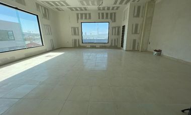 Local comercial en renta Plaza Victoria