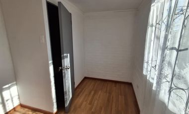 Puente Alto Casa En Arriendo 2H 1B 2E Las Mercedes