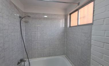 Puente Alto Casa En Arriendo 2H 1B 2E Las Mercedes