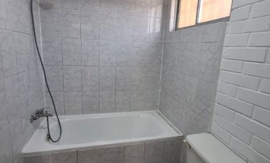 Puente Alto Casa En Arriendo 2H 1B 2E Las Mercedes