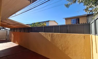 Puente Alto Casa En Arriendo 2H 1B 2E Las Mercedes