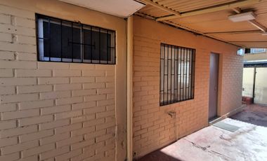 Puente Alto Casa En Arriendo 2H 1B 2E Las Mercedes