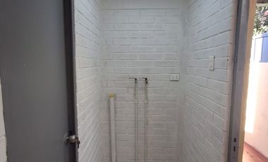 Puente Alto Casa En Arriendo 2H 1B 2E Las Mercedes