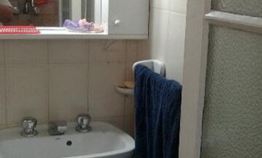 Monoambiente en PH interno con pequeño patio - Banfield E.