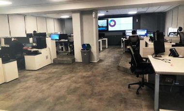 Edificio en block - 51 cocheras- Categoria- Olivos