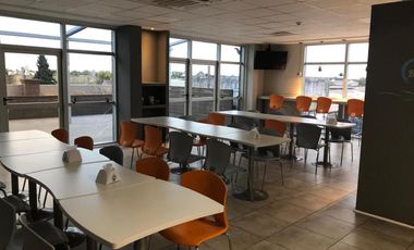 Edificio en block - 51 cocheras- Categoria- Olivos