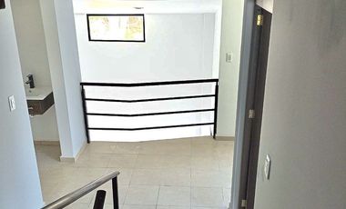CASA  EN VENTA AL NORTE DE CUERNAVACA