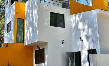 CASA  EN VENTA AL NORTE DE CUERNAVACA