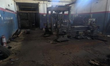 Deposito en venta - 367 m2 - Burzaco