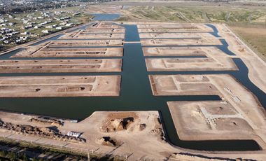 Venta terreno en Funes Lake Financiación Permuta Amenities