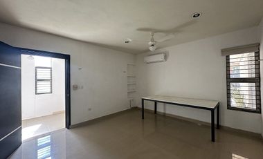 Casa en venta en esquina ubicada en Cholul