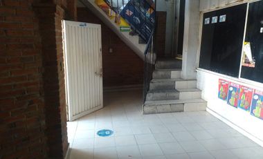 RENTA DE BODEGA EN GRANJAS BANTHI SAN JUAN DEL RIO
