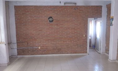RENTA DE BODEGA EN GRANJAS BANTHI SAN JUAN DEL RIO